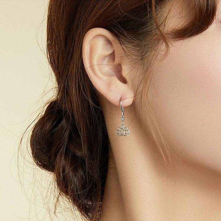 Elegant Lotus Earring